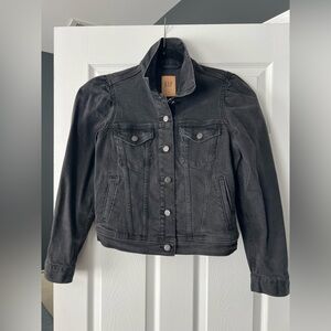 GAP Women's Charcoal Jean Jacket never worn